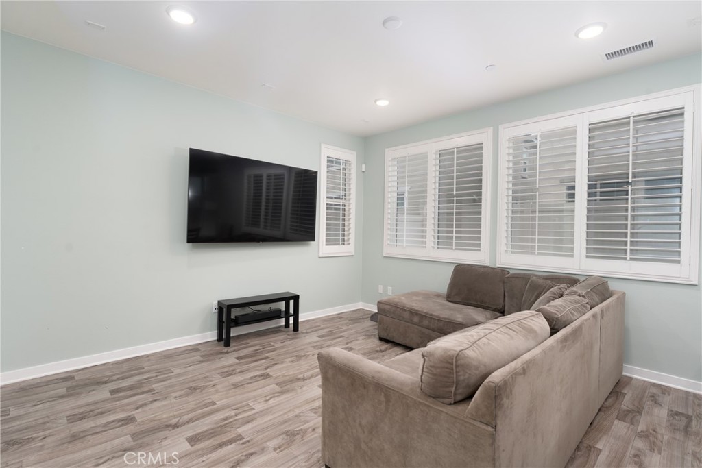 D9Cf5656 B815 4E7C 84F7 5D01B2F24Cda 1606 Jedediah Pl, Upland, Ca 91784 &Lt;Span Style='BackgroundColor:transparent;Padding:0Px;'&Gt; &Lt;Small&Gt; &Lt;I&Gt; &Lt;/I&Gt; &Lt;/Small&Gt;&Lt;/Span&Gt;