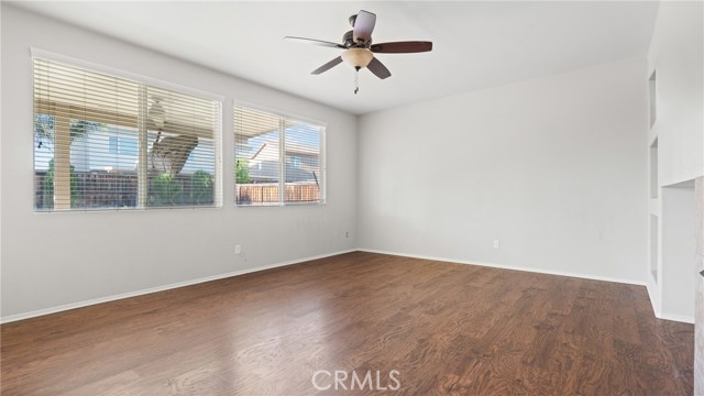 Detail Gallery Image 8 of 18 For 29360 Coral Island Ct, Menifee,  CA 92585 - 3 Beds | 2/1 Baths