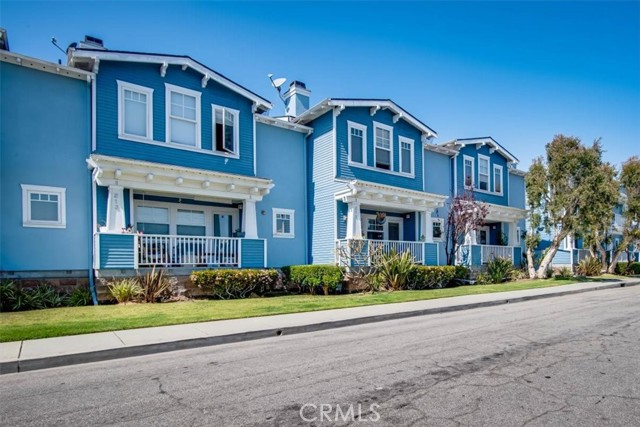 227 Aviation Pl, Manhattan Beach, California 90266, 3 Bedrooms Bedrooms, ,2 BathroomsBathrooms,Residential,Sold,Aviation Pl,SB22058324