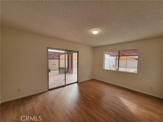 Detail Gallery Image 12 of 16 For 37829 27th St, Palmdale,  CA 93550 - 4 Beds | 2 Baths