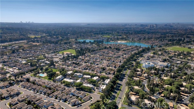 Detail Gallery Image 16 of 42 For 125 Briarglen, Irvine,  CA 92614 - 1 Beds | 1 Baths