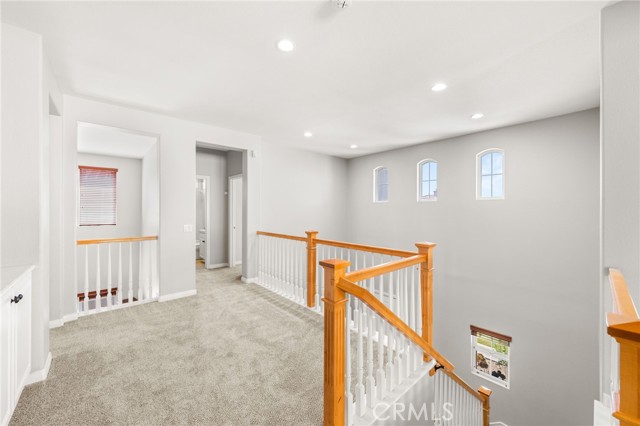 16219 Skyridge Drive, Riverside CA: https://media.crmls.org/medias/d9d32fdd-beab-4a74-999e-1db5a1d92f5e.jpg