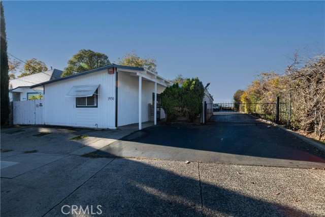 Detail Gallery Image 1 of 54 For 1950 Bridge St, Oroville,  CA 95966 - 3 Beds | 2 Baths