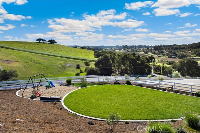 Detail Gallery Image 42 of 44 For 172 Falcon Crest, Arroyo Grande,  CA 93420 - 4 Beds | 3 Baths