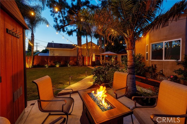 Detail Gallery Image 2 of 27 For 17726 Martha St, Encino,  CA 91316 - 3 Beds | 2 Baths