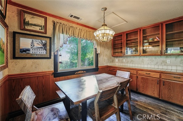 Detail Gallery Image 6 of 27 For 21520 Peak Cir, Cedarpines Park,  CA 92322 - 3 Beds | 2/1 Baths