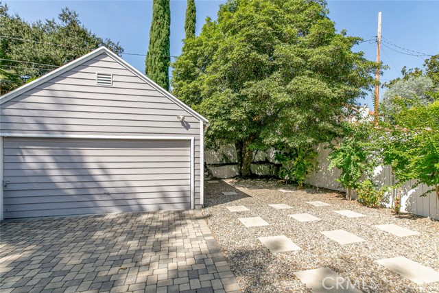 Detail Gallery Image 28 of 37 For 2737 Rustic Ln, Glendale,  CA 91208 - 1 Beds | 1 Baths