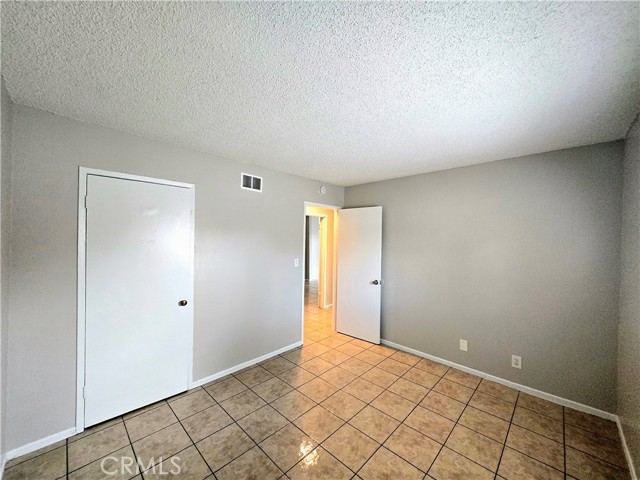 Detail Gallery Image 12 of 15 For 1134 W Stoneridge Ct a,  Ontario,  CA 91762 - 3 Beds | 2 Baths