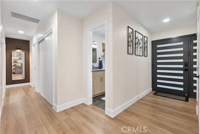 Detail Gallery Image 9 of 53 For 10562 Davit, Orange,  CA 92843 - 4 Beds | 3 Baths