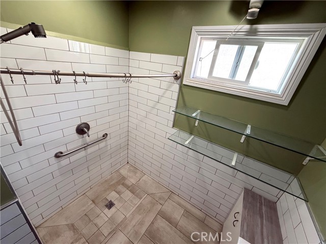 Detail Gallery Image 20 of 34 For 3008 W 30th St, Los Angeles,  CA 90018 - 2 Beds | 1 Baths