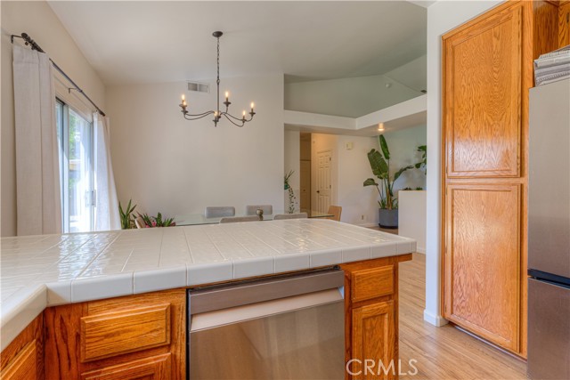Detail Gallery Image 16 of 41 For 1918 Potter Rd, Chico,  CA 95928 - 3 Beds | 2 Baths