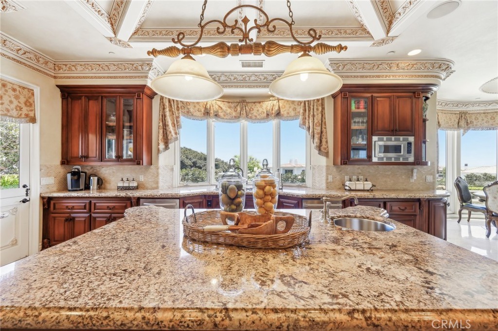 D9d6527f A512 43c7 Ae3b 7aac4e5977e7