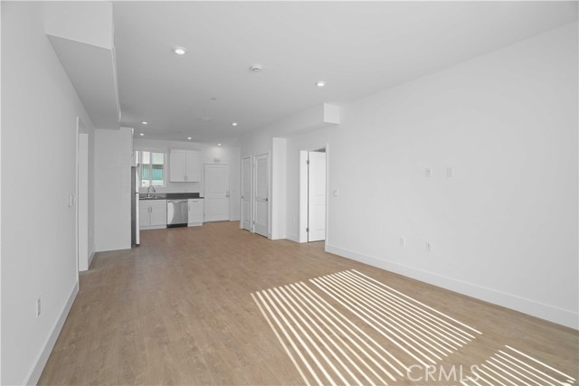 Detail Gallery Image 11 of 32 For 8750 Sepulveda Bld #308,  North Hills,  CA 91343 - 1 Beds | 1 Baths