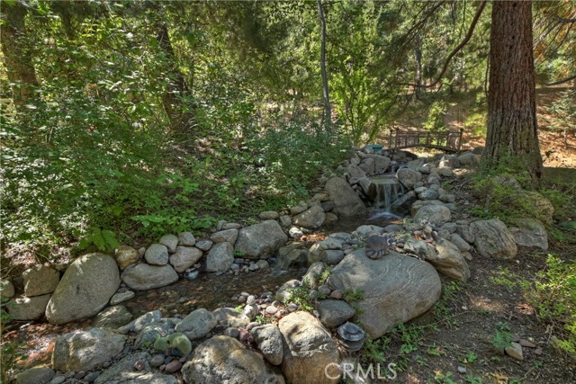 Detail Gallery Image 37 of 54 For 30184 Skyline Dr, Running Springs,  CA 92382 - 3 Beds | 2/1 Baths