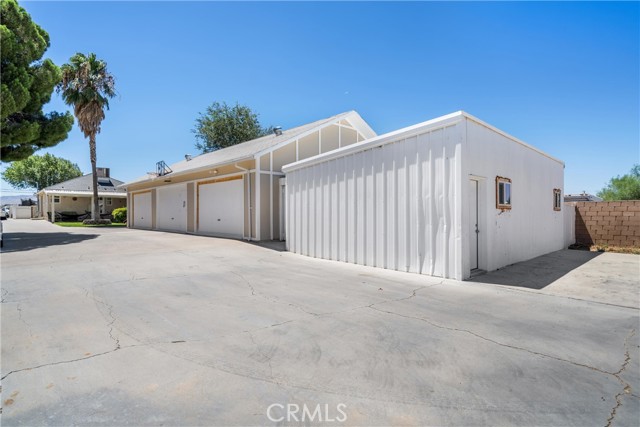 Detail Gallery Image 34 of 44 For 3111 W Avenue L8, Lancaster,  CA 93536 - 3 Beds | 2 Baths