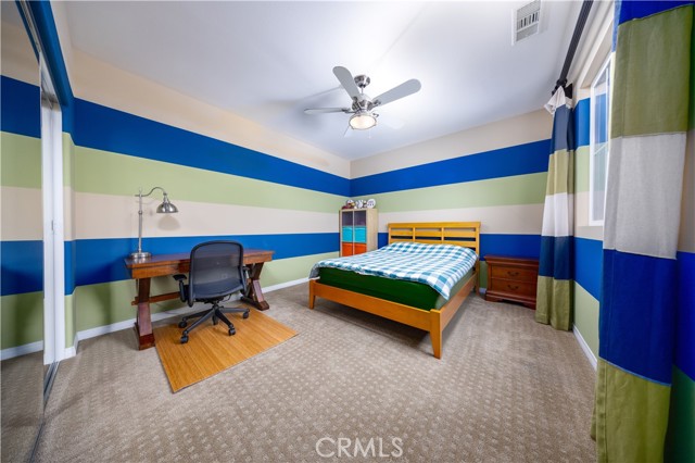 14939 Meadow Way, Eastvale CA: https://media.crmls.org/medias/d9d8b665-1368-4f00-8d7e-ccf32d97ac6d.jpg