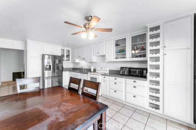 1800 E Heim Ave, Orange CA: https://media.crmls.org/medias/d9d91649-7ed0-47b0-937f-8e35afedc111.jpg