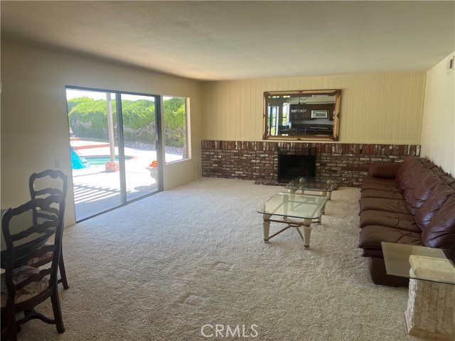 314 Smokeridge Ter, Anaheim Hills CA: https://media.crmls.org/medias/d9d9bc10-077a-43e0-bbc6-d71a171769ce.jpg