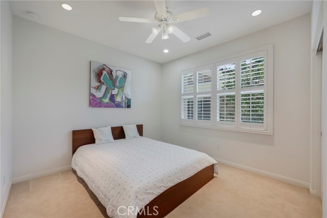Detail Gallery Image 31 of 45 For 130 Overbrook, Irvine,  CA 92620 - 2 Beds | 2 Baths