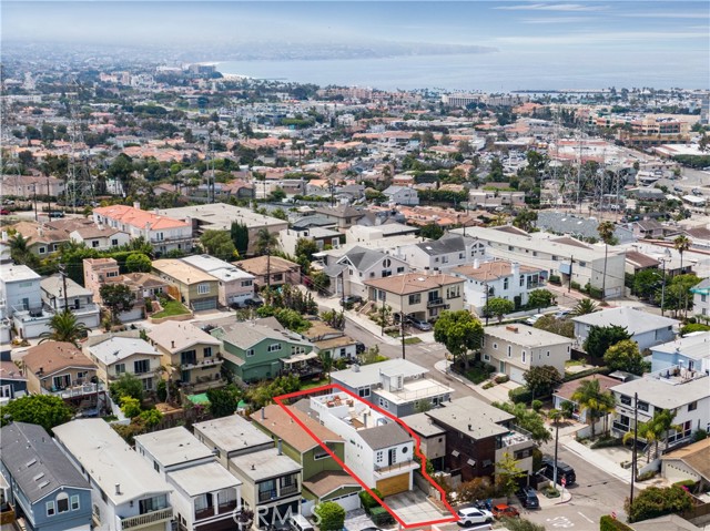 1108 1st Place, Hermosa Beach, California 90254, 3 Bedrooms Bedrooms, ,2 BathroomsBathrooms,Residential,Sold,1st,SB22157669