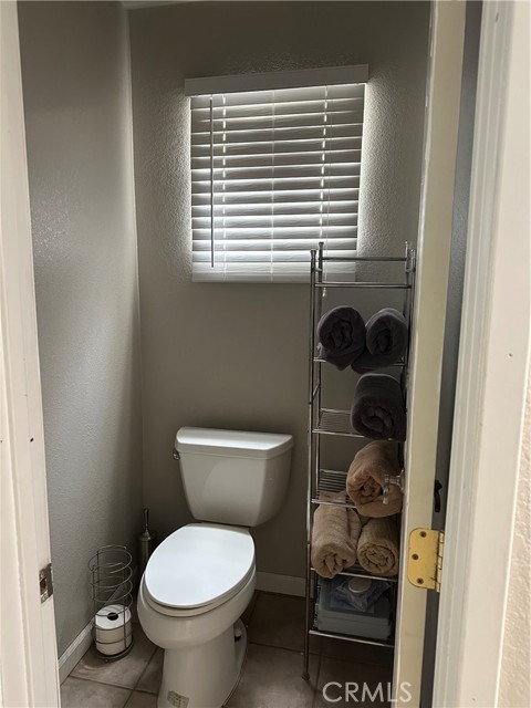 2311 Volya Court, Colton CA: https://media.crmls.org/medias/d9dc27d4-7c05-434b-97a5-50011e71a983.jpg