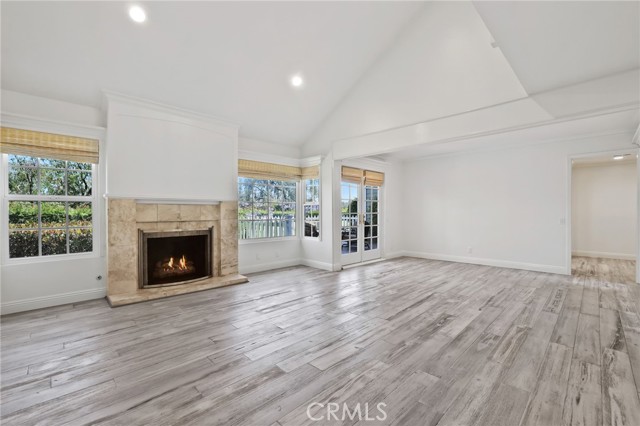 2720 Hilltop Drive, Newport Beach CA: https://media.crmls.org/medias/d9dc7ffe-9e9a-4700-9a61-ca95350a7ab4.jpg