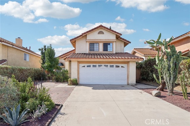 Detail Gallery Image 1 of 38 For 24045 Morella Cir, Murrieta,  CA 92562 - 3 Beds | 2/1 Baths