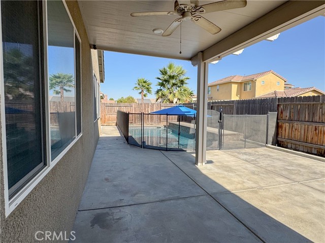 Detail Gallery Image 49 of 56 For 15527 Avanti Dr, Bakersfield,  CA 93314 - 4 Beds | 3/1 Baths
