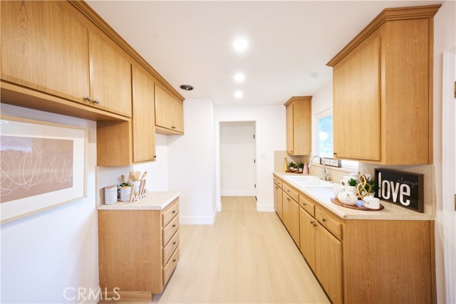 672 E Alexander Avenue, Merced CA: https://media.crmls.org/medias/d9dd8f2a-fd47-460d-aed1-871e9ed125f2.jpg