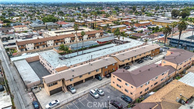 14906 Lemoli Avenue, Gardena CA: https://media.crmls.org/medias/d9ddb8b9-8f69-456f-a939-6152f683f3ce.jpg