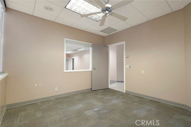 Image 12 of 33 For 500 East Avenue
