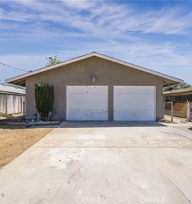 Detail Gallery Image 1 of 34 For 16181 Orange St, Hesperia,  CA 92345 - 3 Beds | 2 Baths
