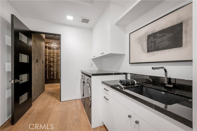 Image 45 of 53 For 2516 Ocean Boulevard