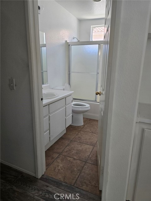 40684 Corte Albara, Murrieta CA: https://media.crmls.org/medias/d9df3af9-c434-4088-bf4b-99a782a02515.jpg