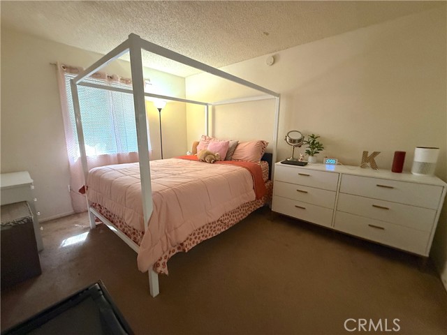 13591 Rundell Drive, Moreno Valley CA: https://media.crmls.org/medias/d9df62cf-96ff-4e2d-a282-a6f87667c1a3.jpg