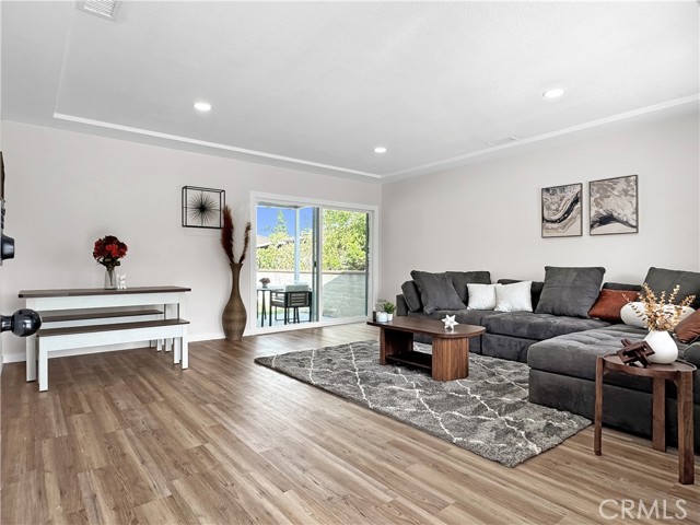 Detail Gallery Image 5 of 24 For 8339 Manzanar Ave, Pico Rivera,  CA 90660 - 3 Beds | 2 Baths