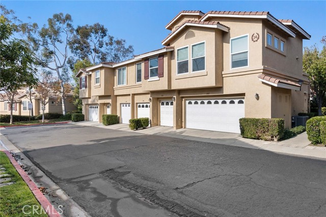 Detail Gallery Image 28 of 38 For 1102 S Positano, Anaheim Hills,  CA 92808 - 3 Beds | 3 Baths