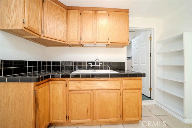 Drew Fenton | 433 S Bundy Drive Los Angeles CA | MLS: 7457083