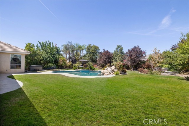 Detail Gallery Image 52 of 54 For 13946 Santa Fe Ct, Bakersfield,  CA 93314 - 4 Beds | 3 Baths