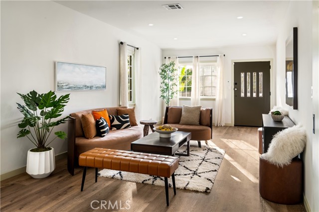 1030 Echo Park Avenue, Los Angeles CA: https://media.crmls.org/medias/d9e192bc-fdd9-473b-be9f-bcfff83db47f.jpg