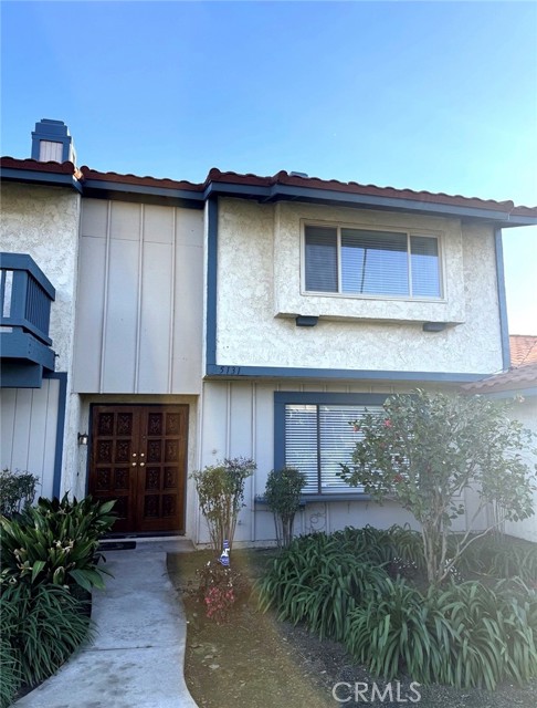 Front Image Thumbnail for CRTR26035635