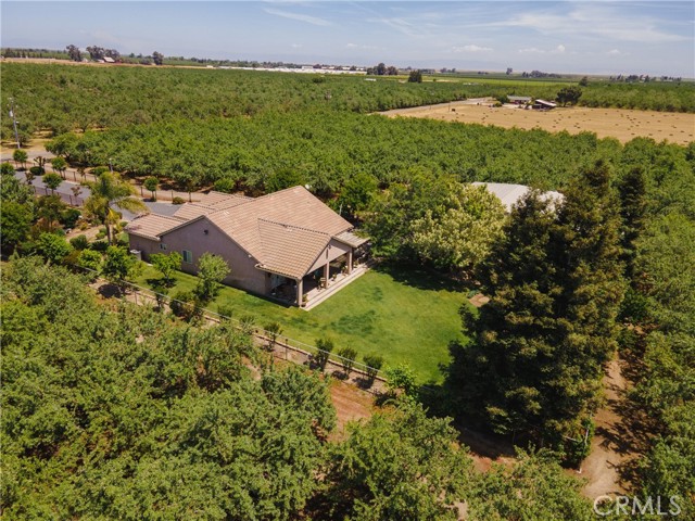 6839 Mercedes Avenue, Winton CA: https://media.crmls.org/medias/d9e1c038-af28-4b21-9656-9d4e0fcff569.jpg