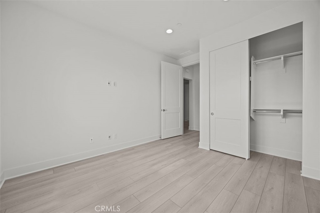 MLS #OC25217448 image #7