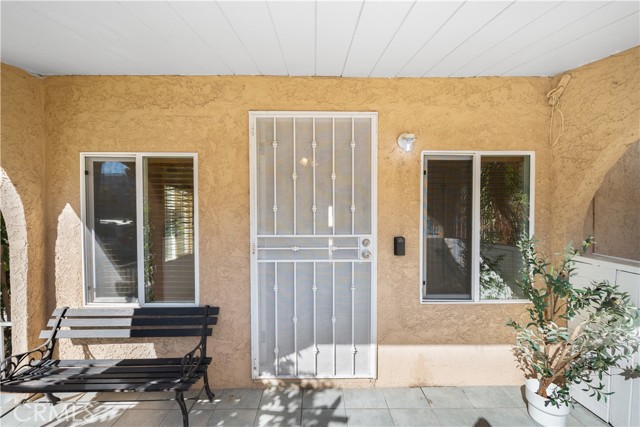 Detail Gallery Image 2 of 30 For 12555 Correnti St, Pacoima,  CA 91331 - 3 Beds | 2 Baths