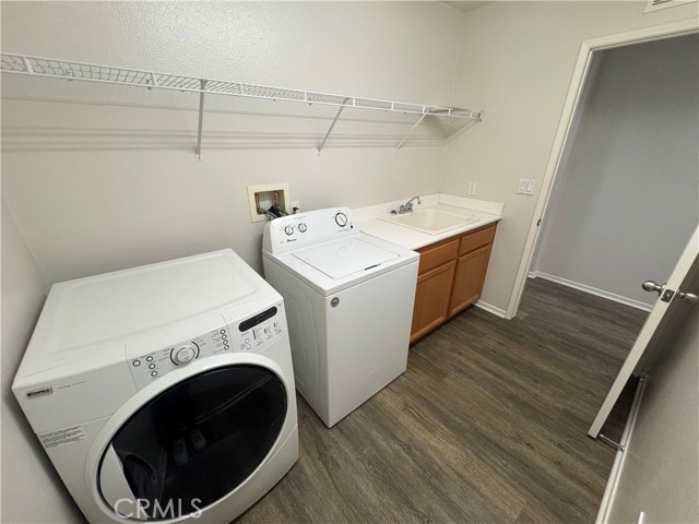 Detail Gallery Image 19 of 59 For 22327 Blue Lupine, Grand Terrace,  CA 92313 - 3 Beds | 2/1 Baths