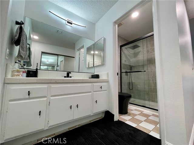 Detail Gallery Image 10 of 14 For 941 W Carson St #210,  Torrance,  CA 90502 - 2 Beds | 2 Baths