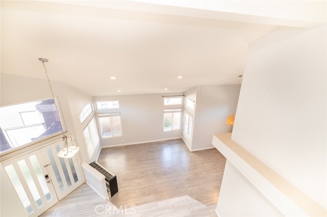 Detail Gallery Image 10 of 22 For 22936 Brookhollow, Moreno Valley,  CA 92557 - 4 Beds | 2/1 Baths