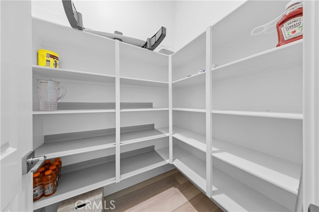 Detail Gallery Image 13 of 49 For 27216 W Coyote Bush Ct, Valencia,  CA 91355 - 4 Beds | 4/1 Baths