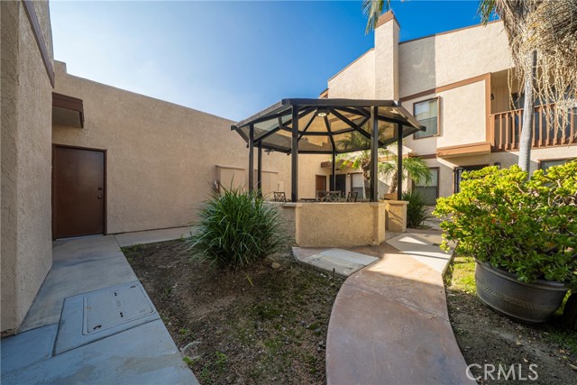 Detail Gallery Image 35 of 38 For 10663 Bell, Stanton,  CA 90680 - 2 Beds | 2/1 Baths