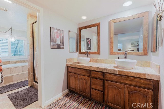 Detail Gallery Image 28 of 42 For 21356 Placerita Canyon Rd, Newhall,  CA 91321 - 5 Beds | 3 Baths